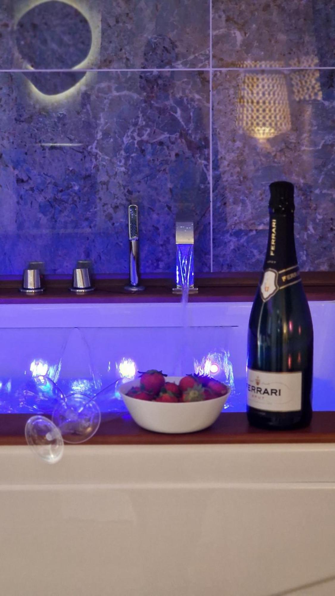 Superior Suite & Apartment Catania Bagian luar foto