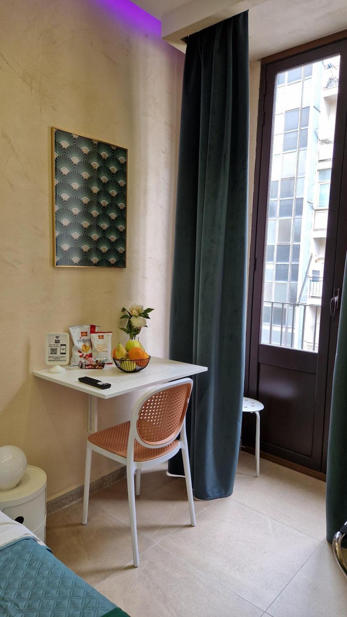 Superior Suite & Apartment Catania Bagian luar foto