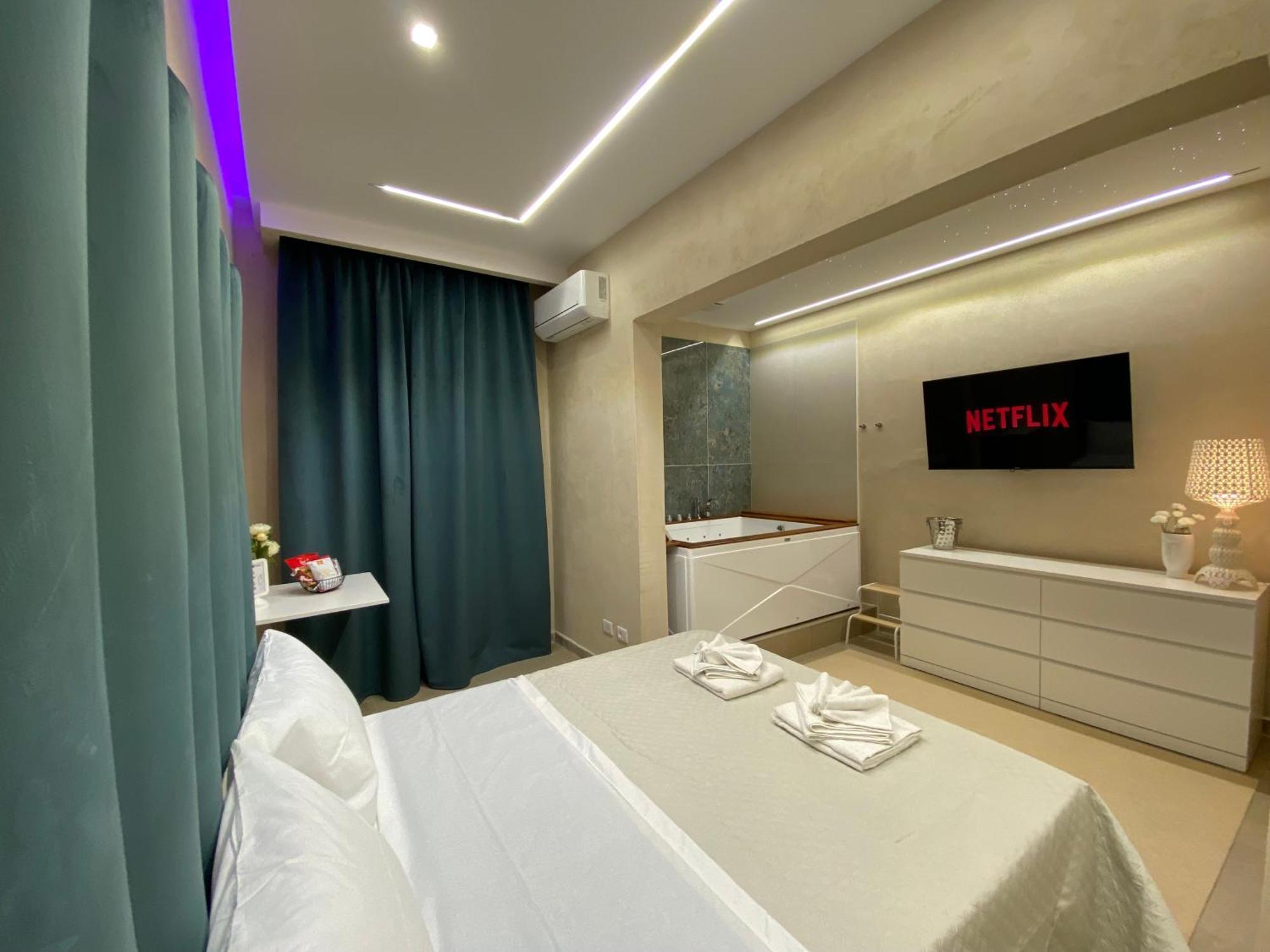 Superior Suite & Apartment Catania Bagian luar foto